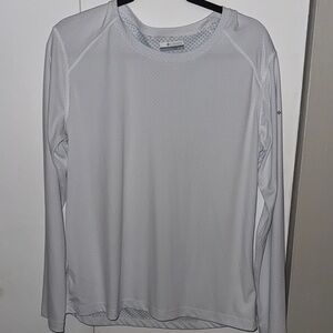Columbia Light Gray Performance Shirt